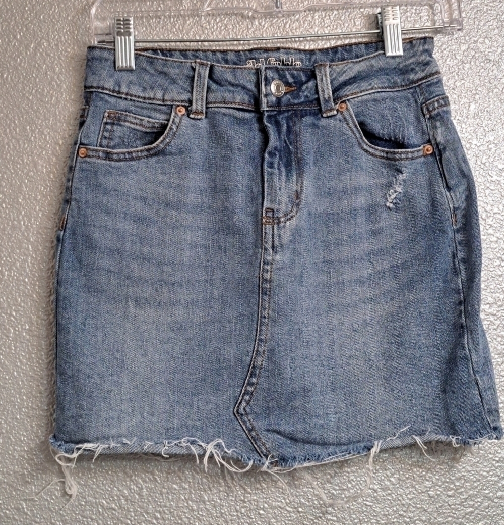 Wild Fable Denim Mini Skirt Size 00